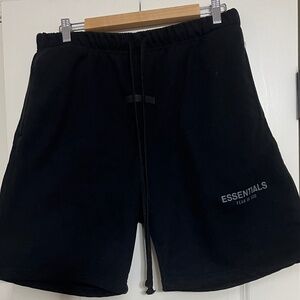 Essentials Mens Shorts Large - Black